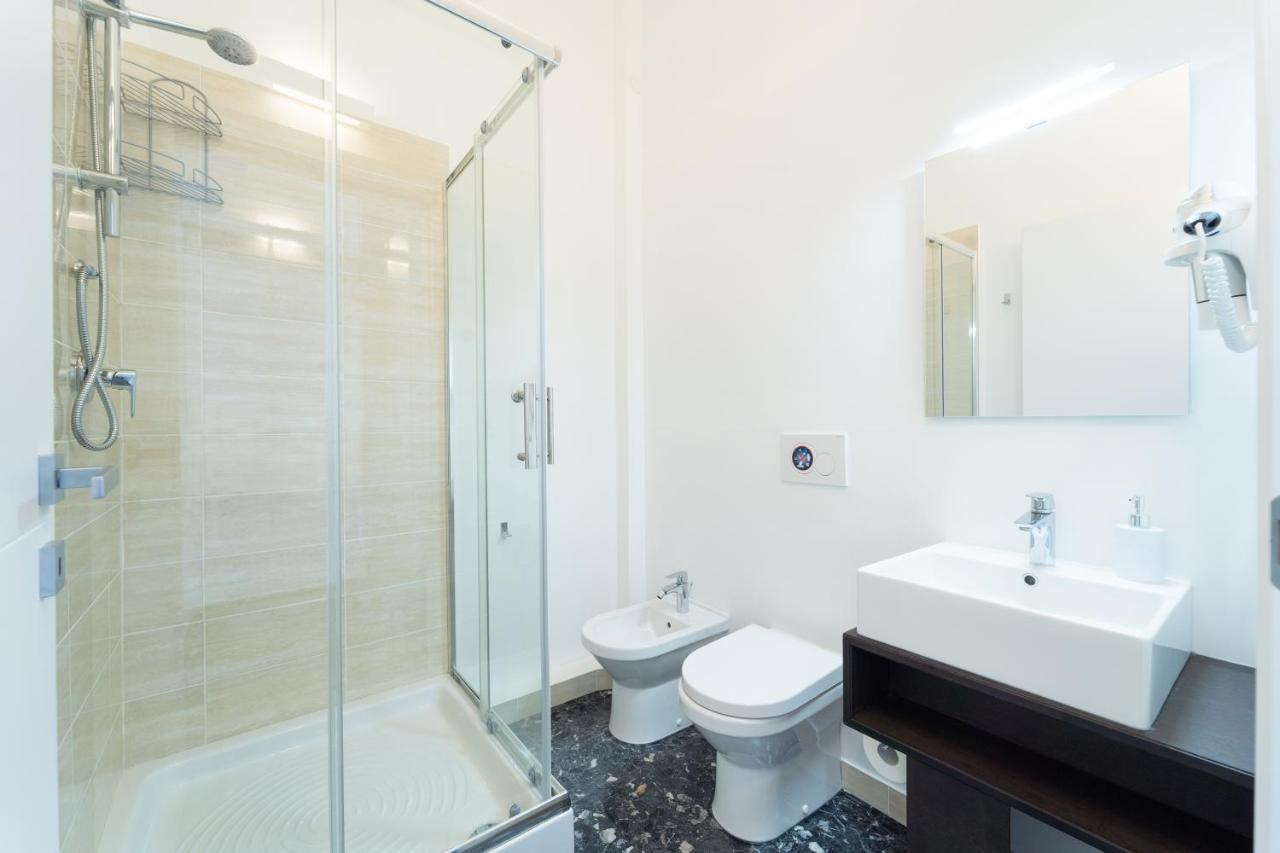Boutique Rooms Carbonazzi 17 Cagliari Exterior foto